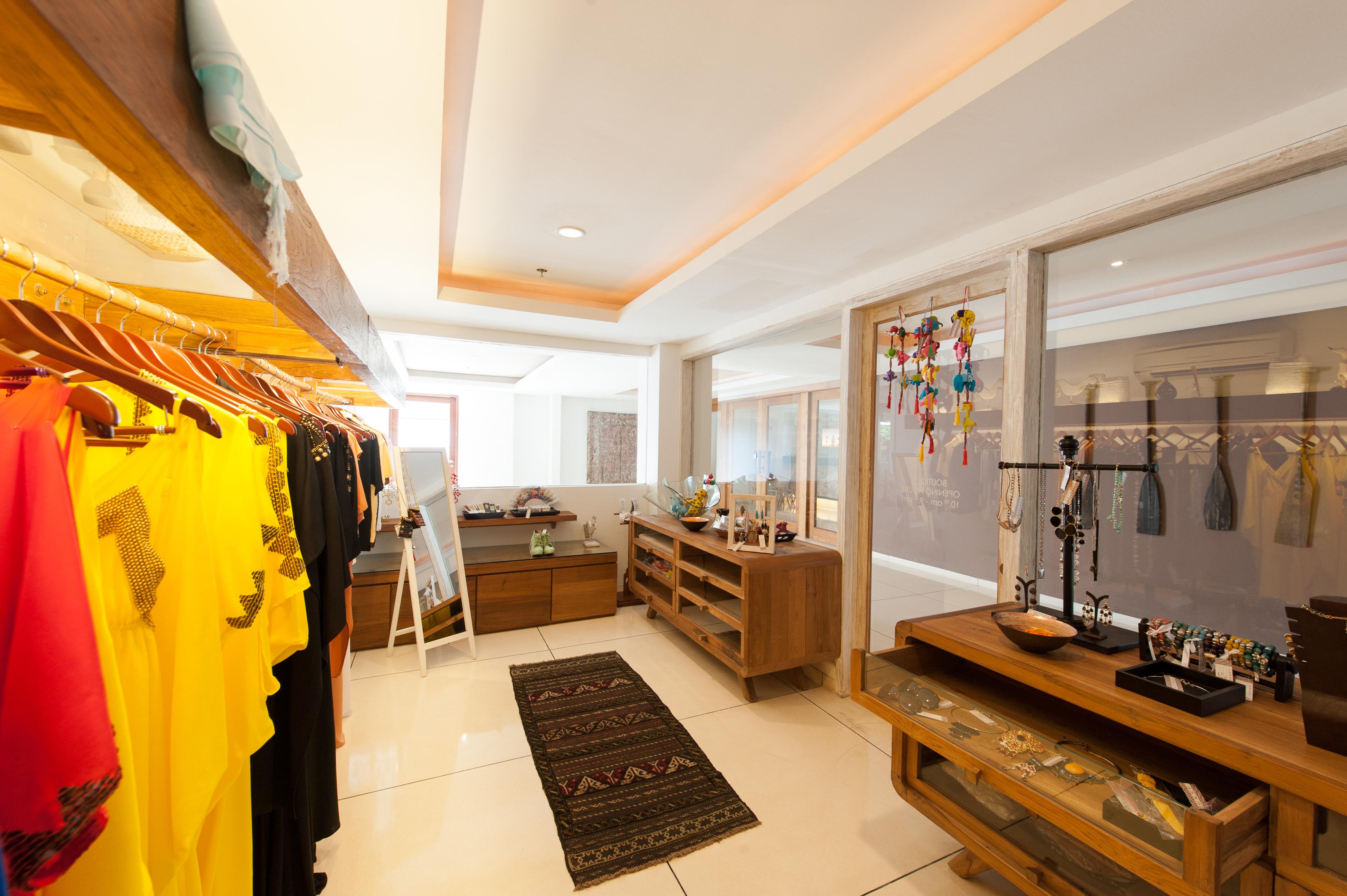 The Magani Hotel And Spa Legian  Exterior photo The shop at the museum