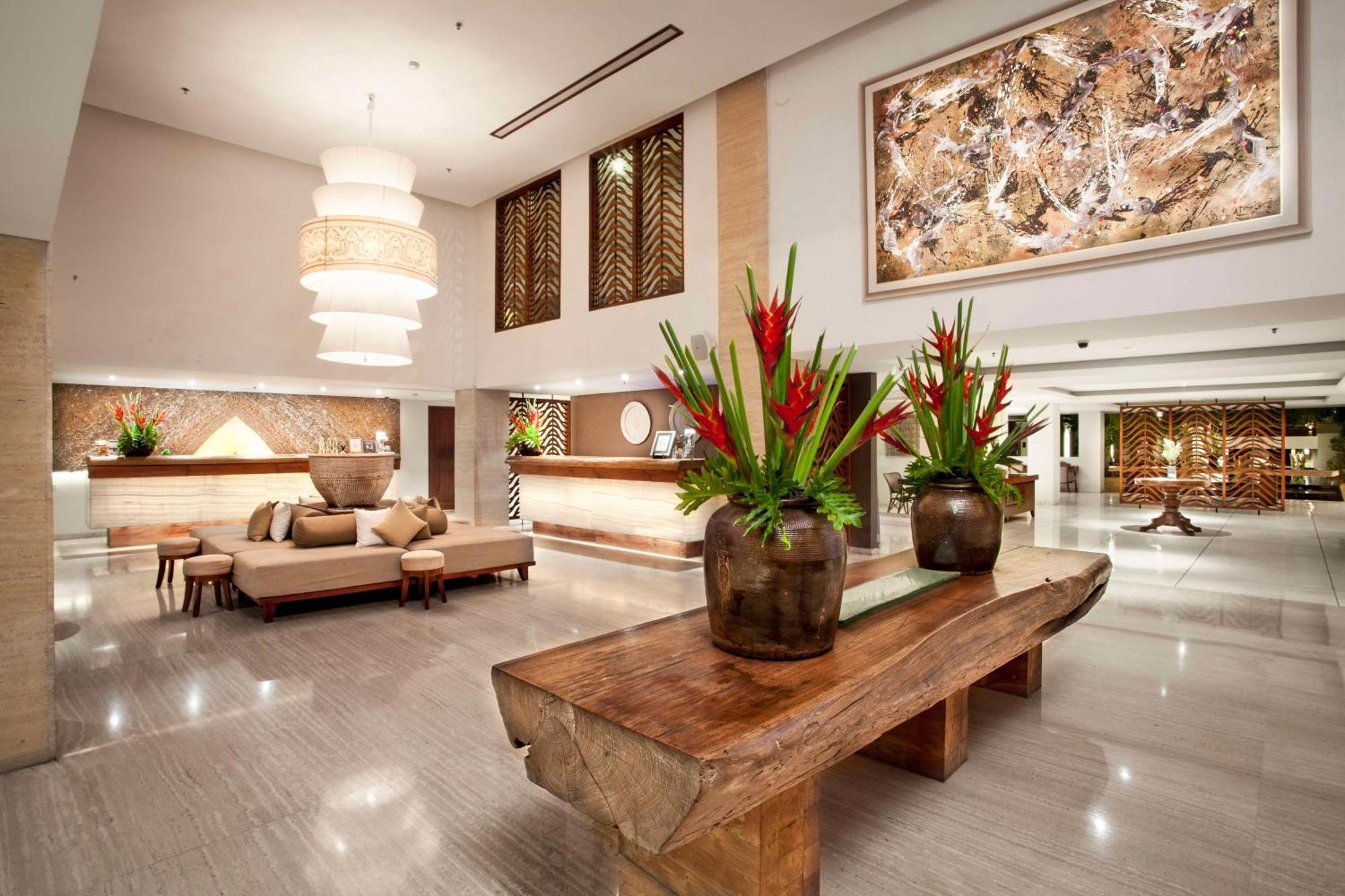 The Magani Hotel And Spa Legian  Exterior photo Lobby