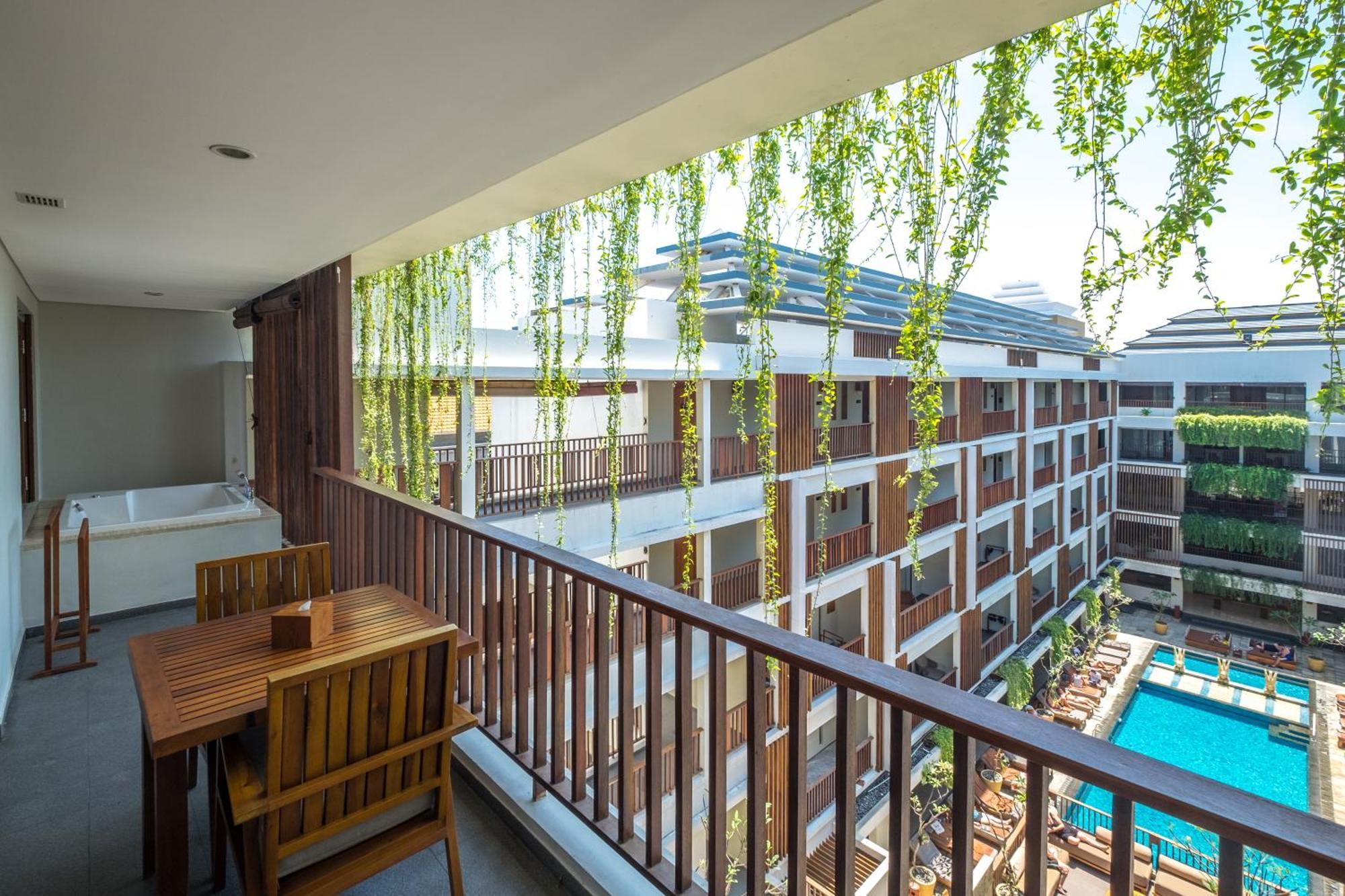 The Magani Hotel And Spa Legian  Exterior photo